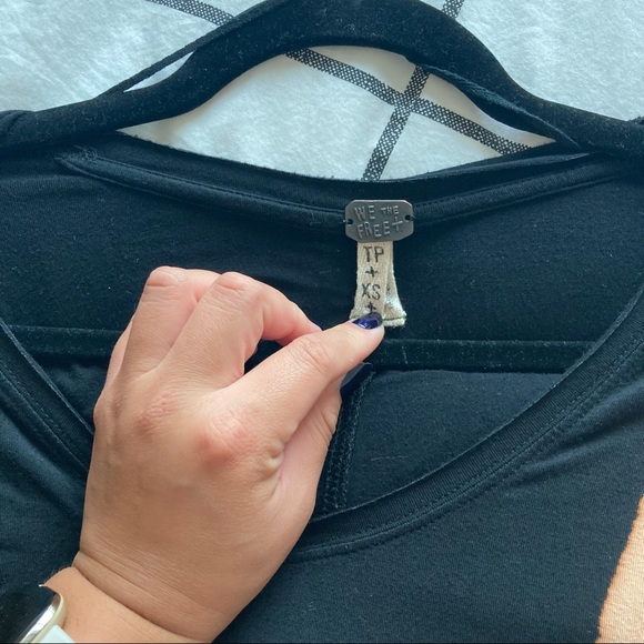 Free People oversized longsleeve tee with tie dye pattern - Picture 5 of 6